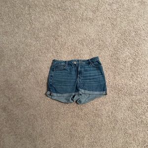 American eagle crossover high rise mom short